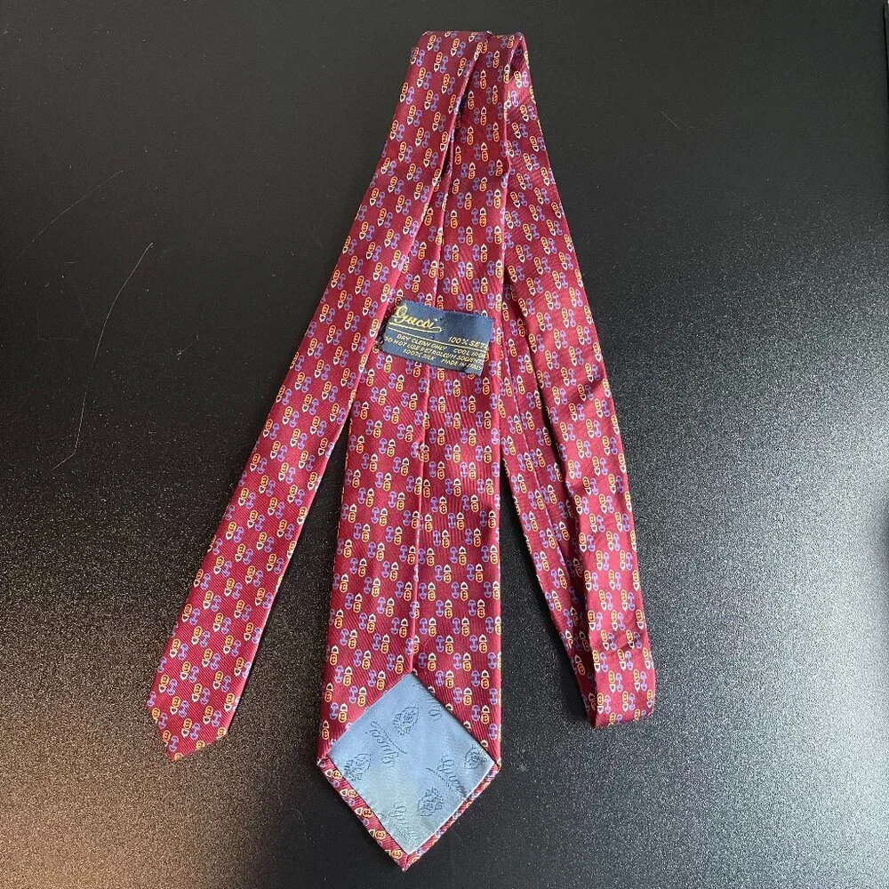 GUCCI Vintage Horsebit Pattern 100% Silk Neck Tie Made in Italy - Preowned